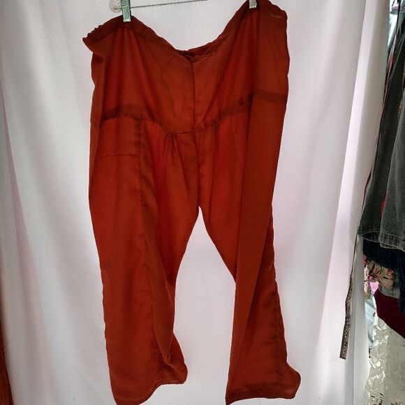 East Indian Shalwar Kamzee  - Picture 8 of 10